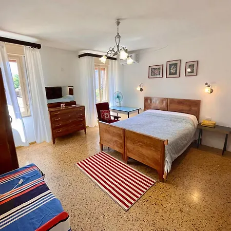 L'encanto De Luna -una Casa Autentica Comacchiese Homestay *