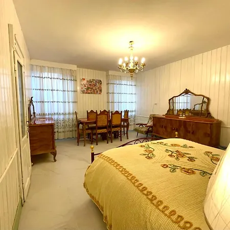 Δωμάτια σε οικογενειακή κατοικία L'encanto De Luna -