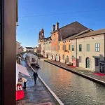 Quarto em Acomodações Particulares L'encanto De Luna - Comacchio