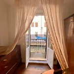 Quarto em Acomodações Particulares L'encanto De Luna - *
