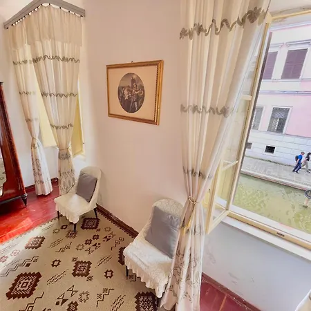 L'encanto De Luna - *