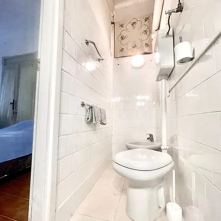 Casa - L'Encanto De Luna - A I R B N B 民宿 *